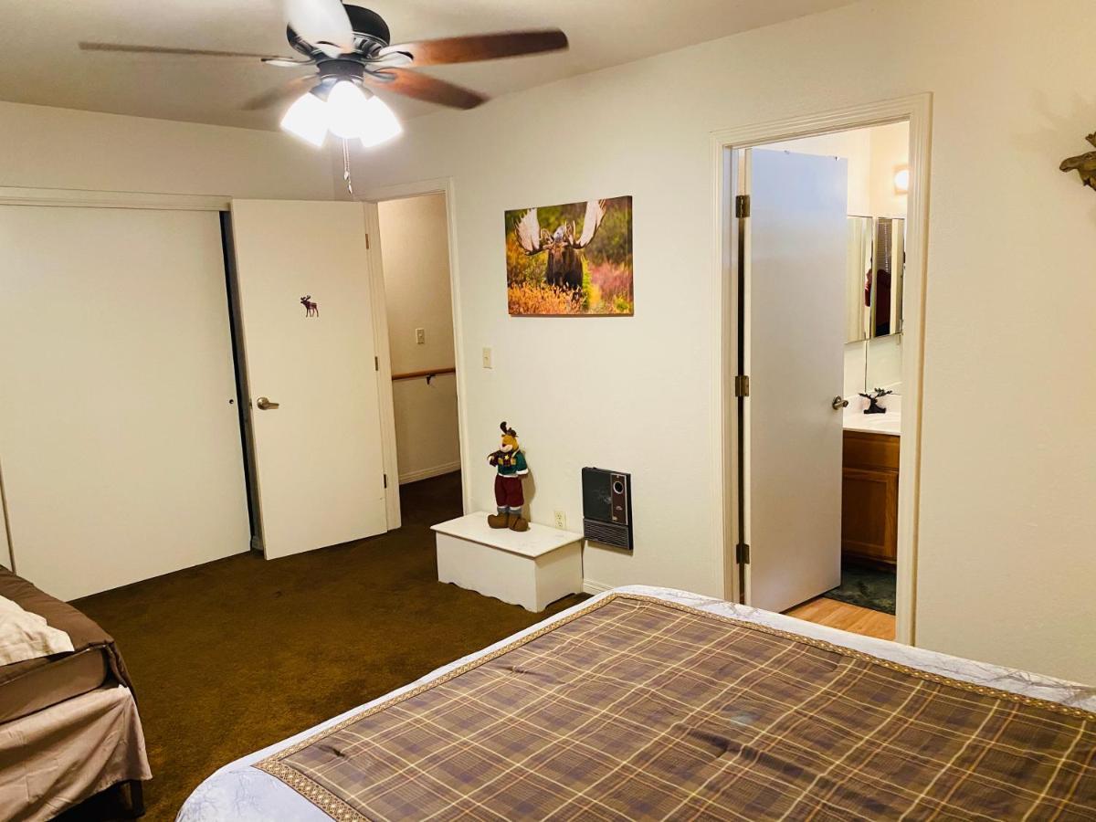 Your Home Away From Home! パイントップ・レイクサイド エクステリア 写真