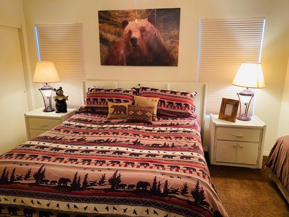 Your Home Away From Home! パイントップ・レイクサイド エクステリア 写真